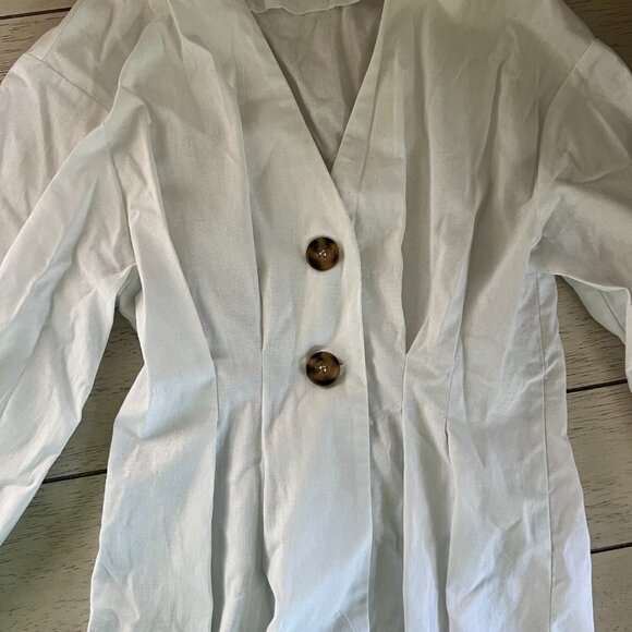 White Synched Button Up - Picture 2 of 3